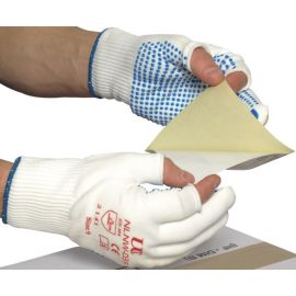 Low-Linting Gloves