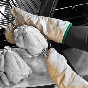 Polyco Teflon Mitt Heat-Proof Kitchen and Kiln Gloves (Silver Mittens)