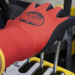 TraffiGlove TG1895 Lightweight Water-Resistant Oil Grip Gloves